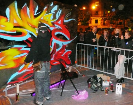 O povão da periferia de Paris - photo by Mamcasz