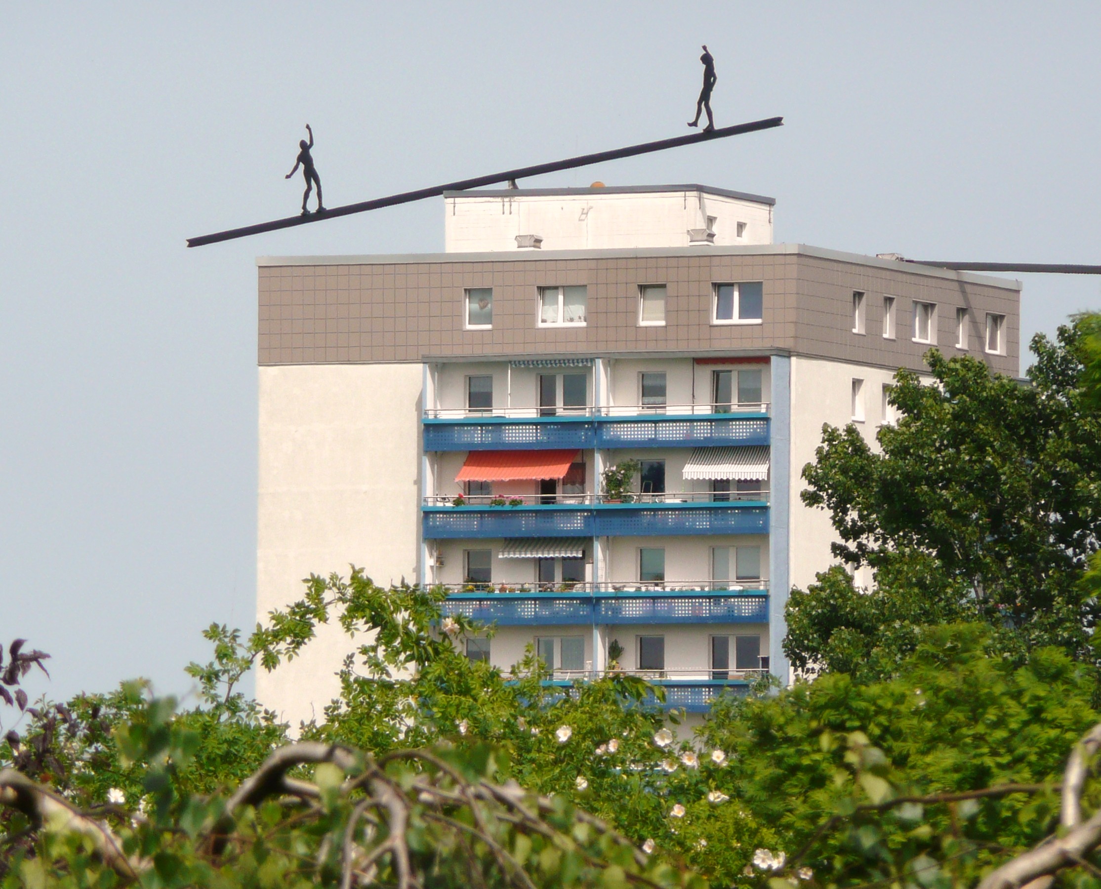 Berlin East-West - photo by Mamcasz